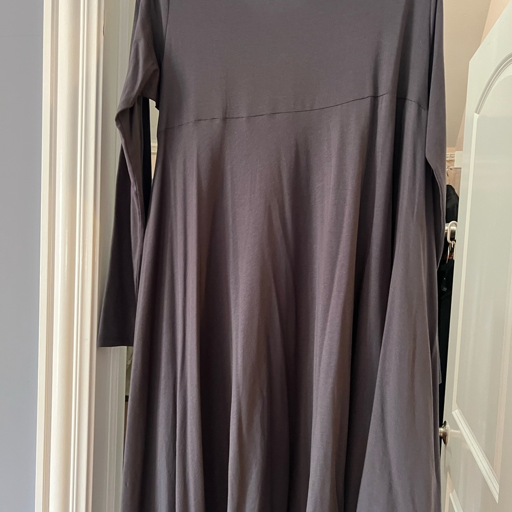 Black dress never been worn size L
